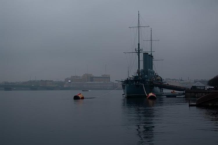 СМИ сообщили об усилении охраны крейсера "Аврора" военной полицией
