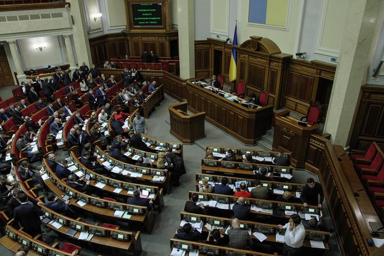 Украинский депутат подтвердил существование поправки о разрыве дипотношений с РФ