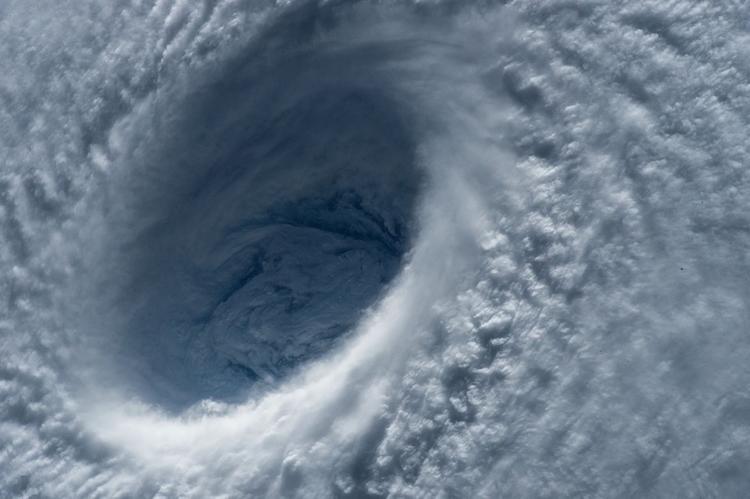 Климатологи заявили, что США угрожает "нашествие ураганов"