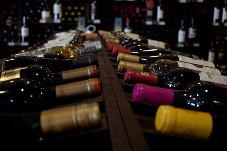 Минздрав предложил не продавать алкоголь пьяным покупателям
