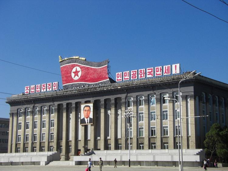 Лидера  КНДР Ким Чен Ына пригласили в Москву