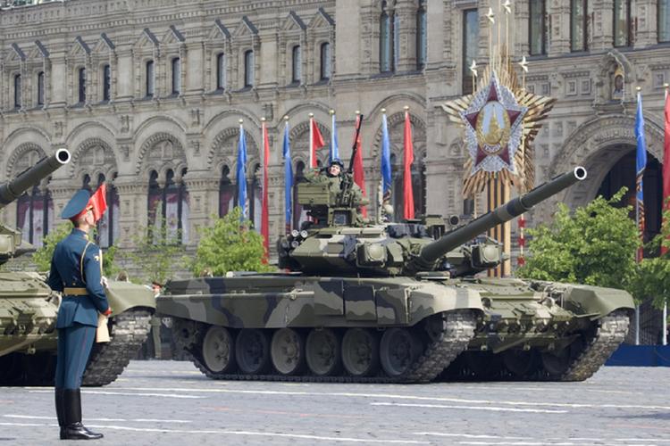 В Сирии обнаружили уральские танки, прошедшие на параде Победы в Москве