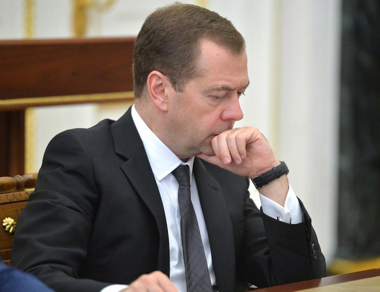Ментальные страхи Дмитрия Медведева
