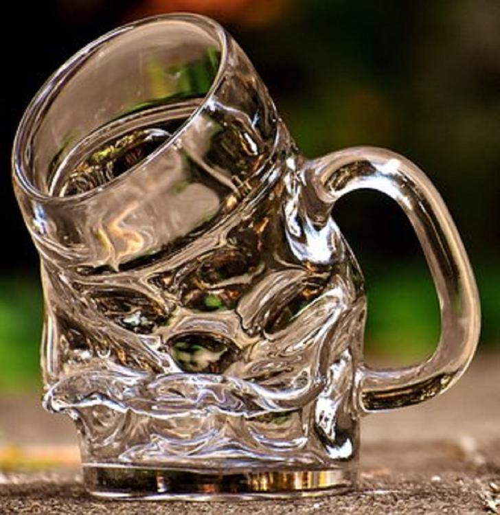 Врачи назвали мифом свойство алкоголя согревать в мороз