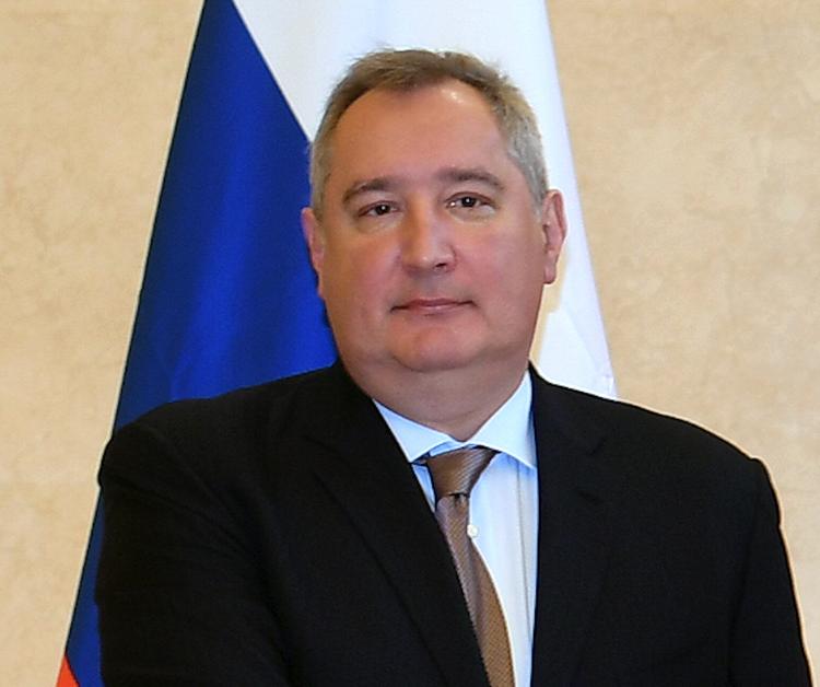 Российский вице-премьер рассказал, где следует искать "слабые стороны" РФ