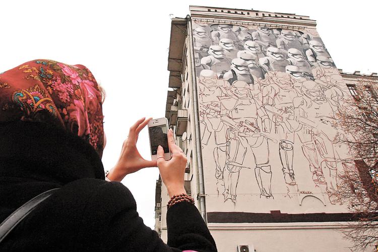 Граффити отделят от рекламы?