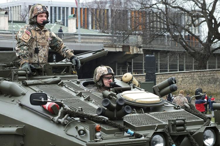 Сотрудник штаба АТО продал ополченцам информацию о всех инструкторах НАТО