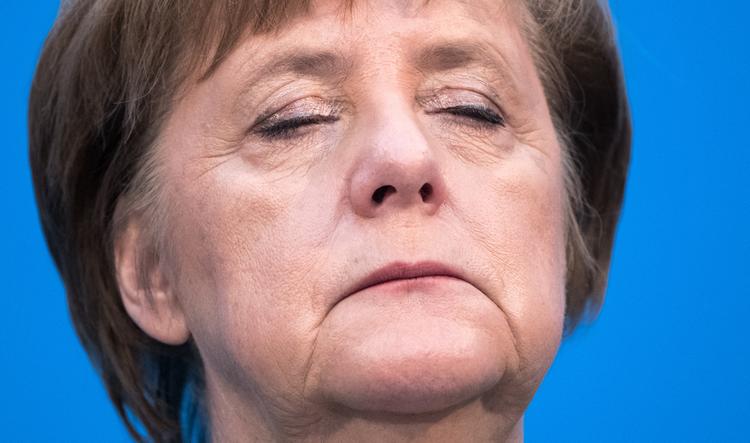 Безумная сталинградская стратегия Меркель