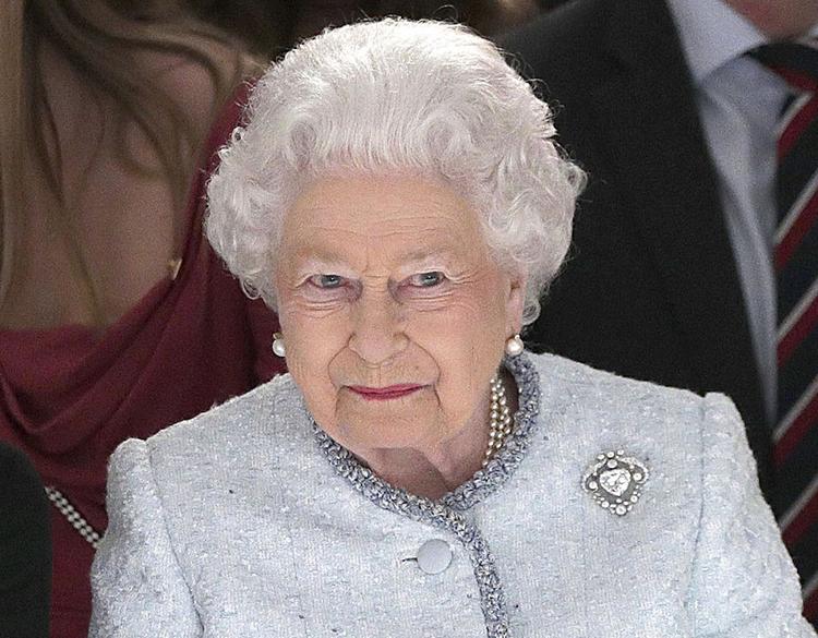 Королева Великобритании арендовала в центре Киева участок