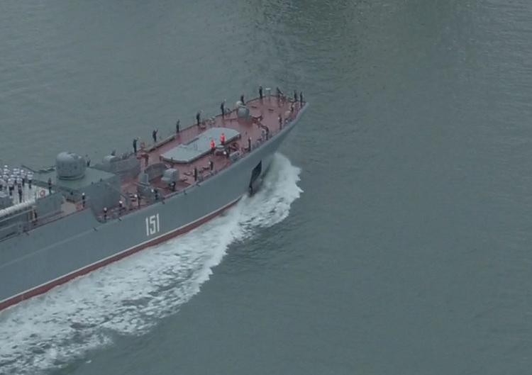 Два российских судна столкнулись в Керченском проливе