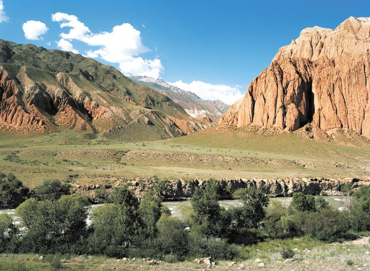 Застывший в объективе Иссык-Куль