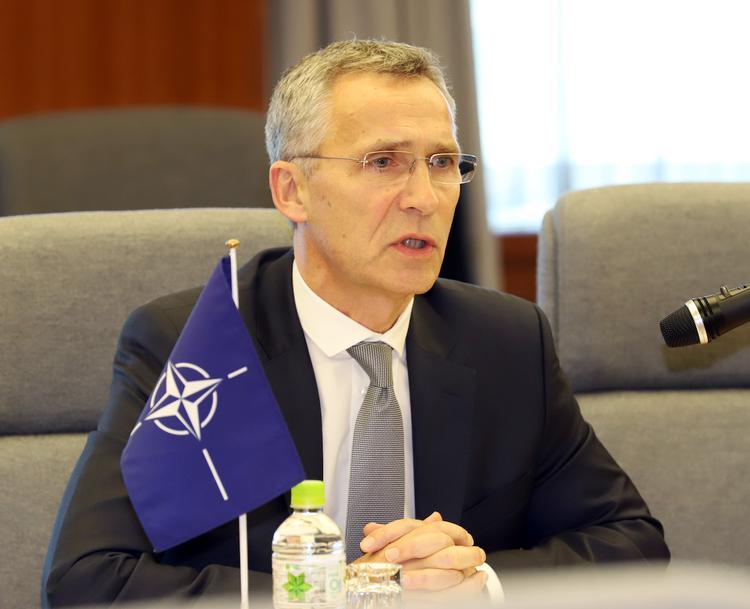 Генсек НАТО заявил, что альянс не хочет новой "холодной войны" с Россией