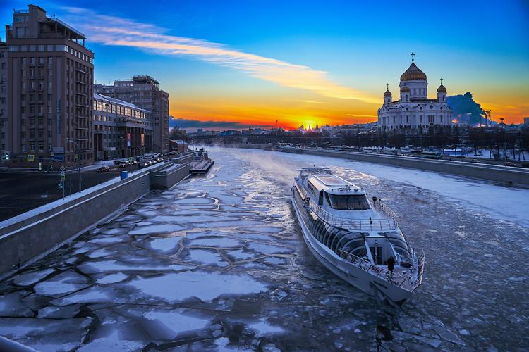 К середине недели в Москву вновь придет холод