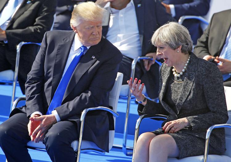 Британские СМИ: Трамп нанёс удар по правительству Терезы Мэй