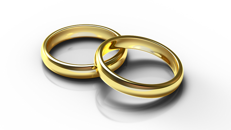 Гоген Солнцев и его 70‐летняя невеста поженятся официально