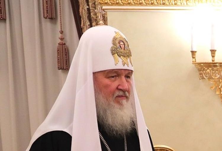 Патриарх Кирилл совершил заупокойное богослужение по жертвам пожара в Кемерово