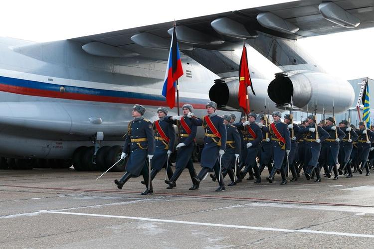 Что покупают российские военнослужащие на авиабазе Хмеймим