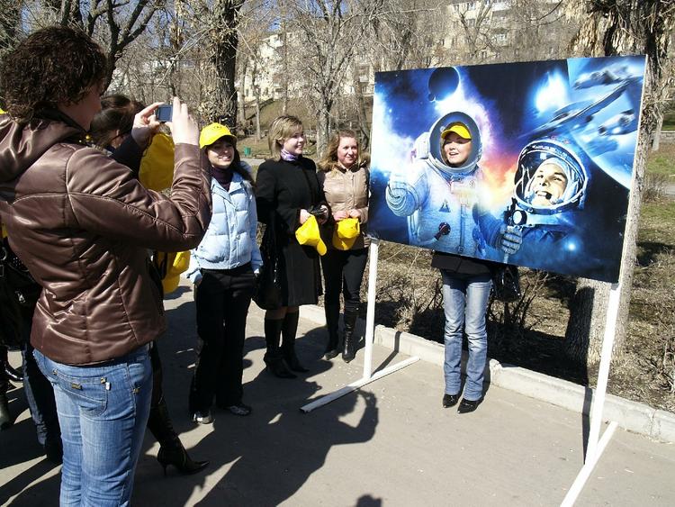 День космонавтики должен быть праздничным выходным