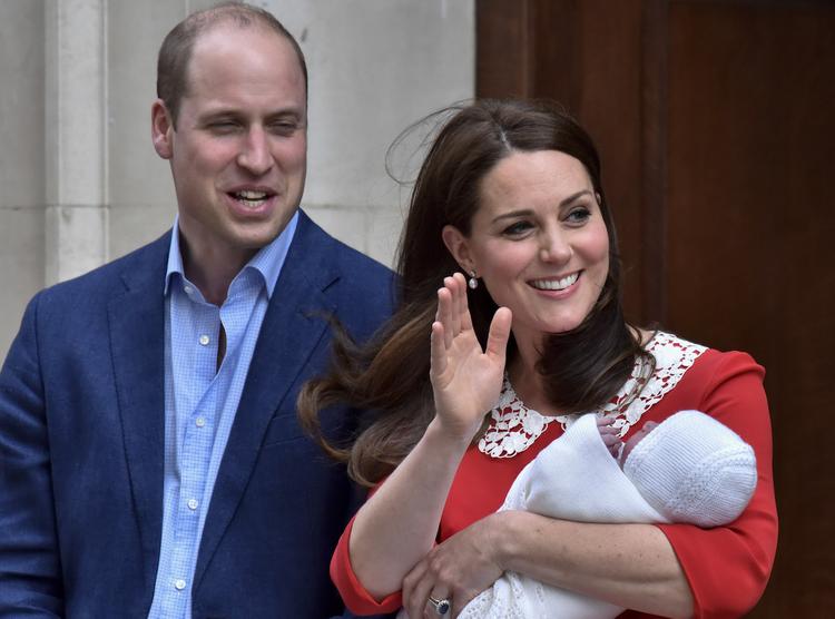 Букмекеры принимают ставки на имя новорожденного британского принца