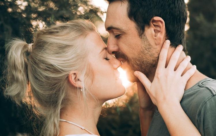Ученые дали ответ на вопрос, какие мужчины становятся лучшими любовниками