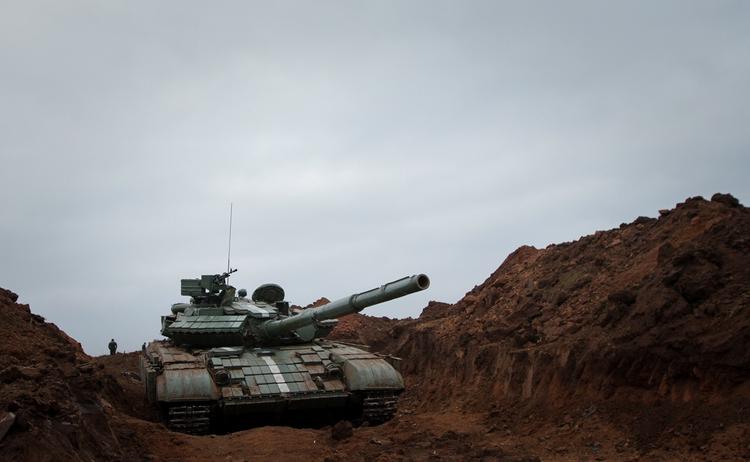Украинские силовики атаковали из танков Горловку