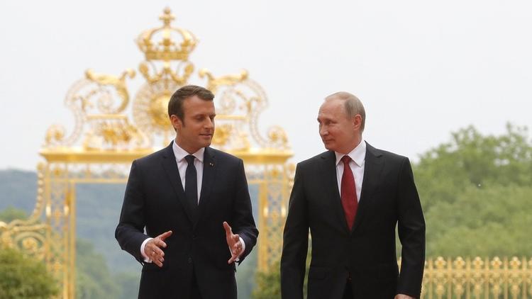 Путин и Шохин уточнили высказывание Макрона о размерах Европы