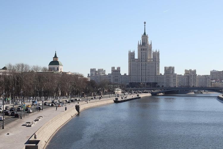 Схема движения на участке Бережковской набережной в Москве изменится с 13 июня