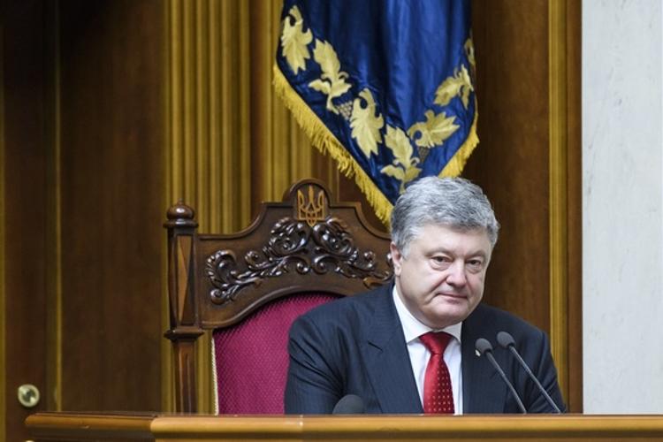 Порошенко призвал Путина и Трампа ничего не решать по Украине без Украины