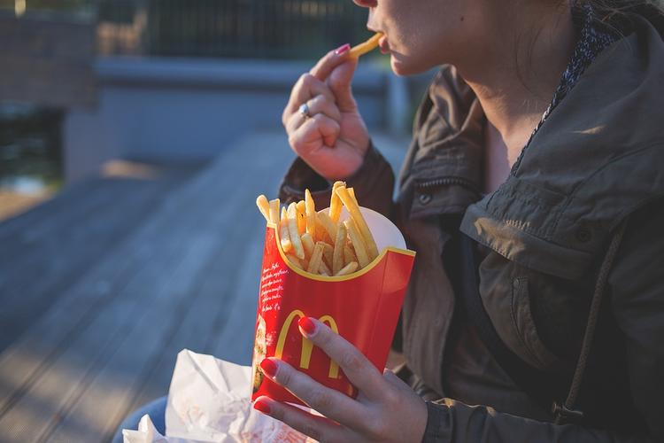 В McDonald's произошло массовое отравление