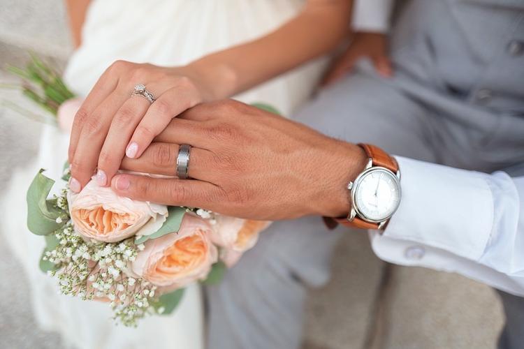 Россиянам разрешили самостоятельно выбирать дату и время регистрации брака