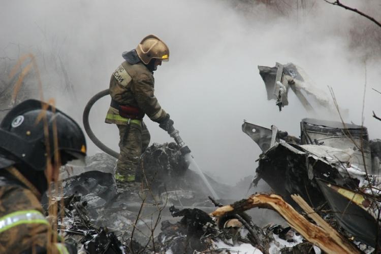 Семьям погибших при крушении Ми-8 в Красноярске выплатят по миллиону рублей