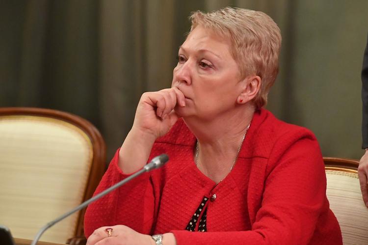 Васильева выступает против введения единой формы в школах РФ