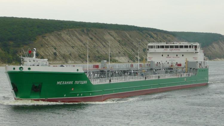 Украина заблокировала танкер "Механик Погодин" на три года