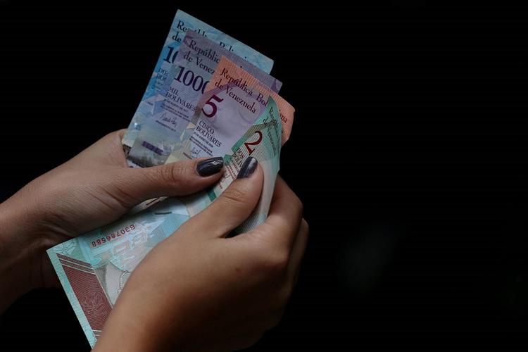 Эксперт предрек обвал внедренной в Венесуэле первой государственной криптовалюты