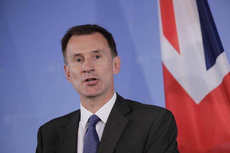 Глава МИД Великобритании предупредил, что РФ способна на "бесчестные действия"
