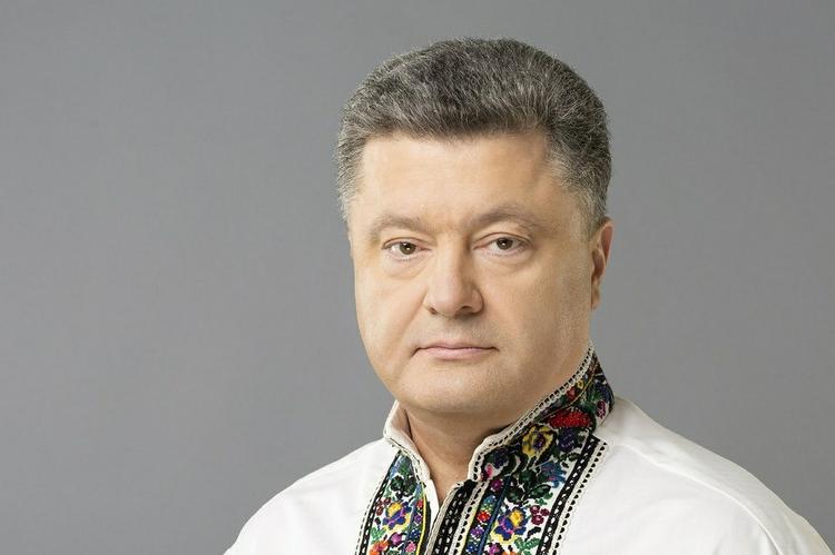 Порошенко запустил новый газопровод в прифронтовой Авдеевке