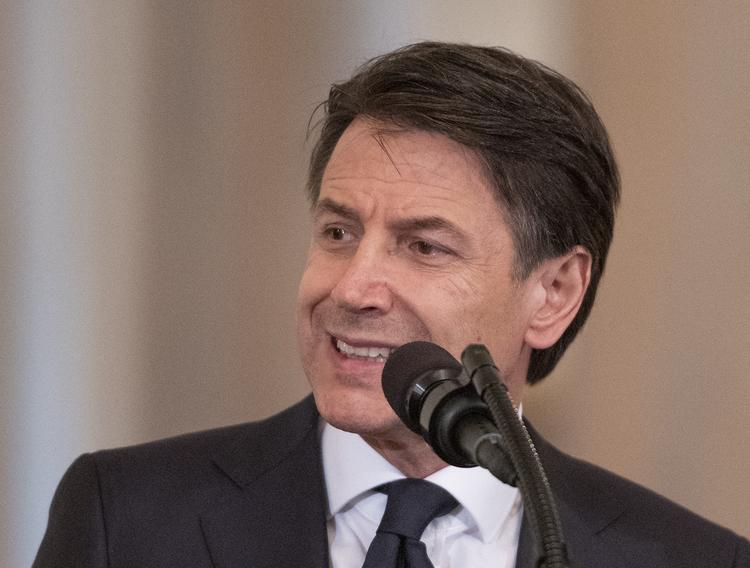 Премьер-министр Италии намерен осенью посетить Россию