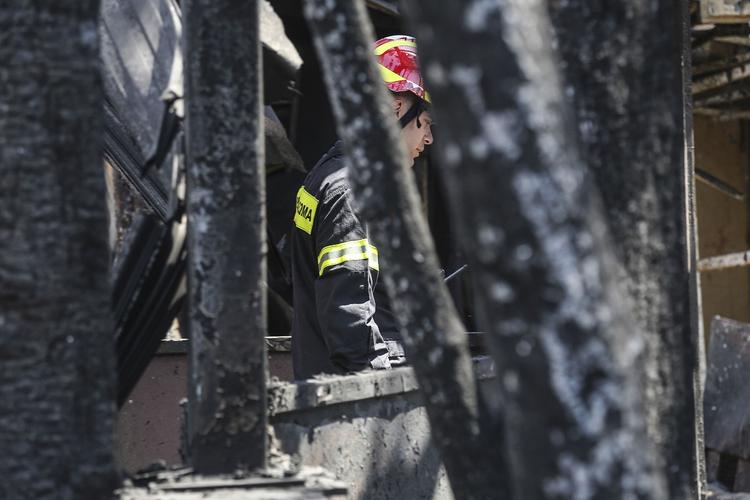 Видео: в Греции пожар охватил паром с тысячей человек на борту