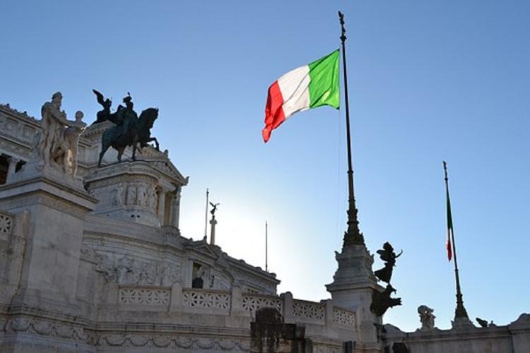 Италия предложила помощь в расследовании убийства Захарченко