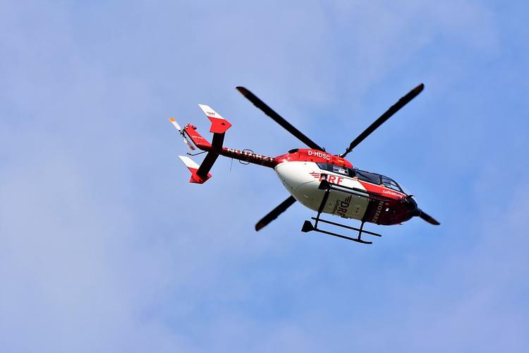 Поиск пропавшего вертолета МИ-8 в Иркутской области будет продолжен на рассвете