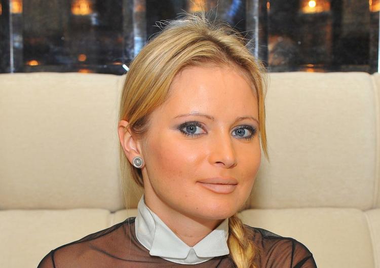 Дана Борисова рассказала о последствиях подтяжки: лицо "разбухло"