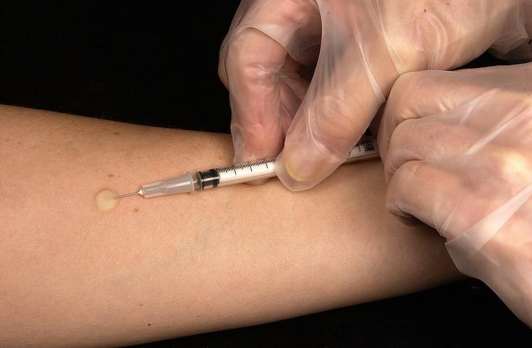 В Иркутской области начали делать вакцинацию от гриппа