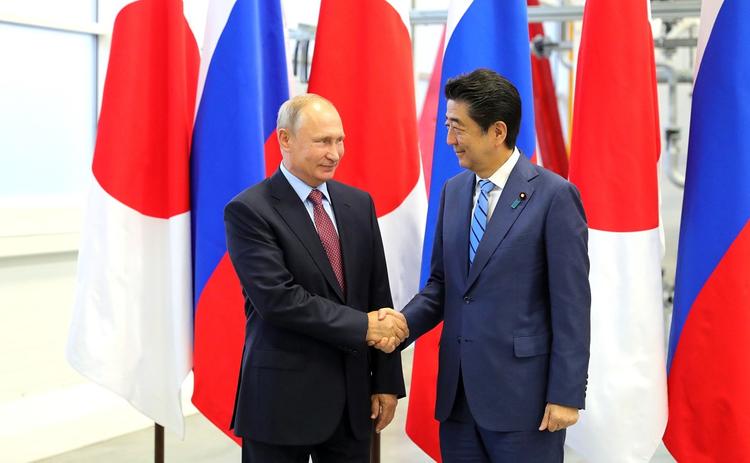 Абэ озвучил условие для заключения мирного договора между Россией и Японией