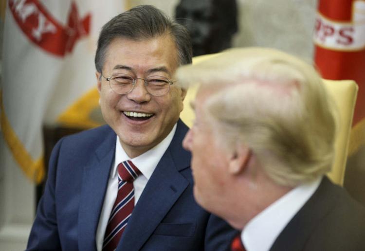 Глава Южной Кореи намерен встретиться с Трампом на следующей неделе