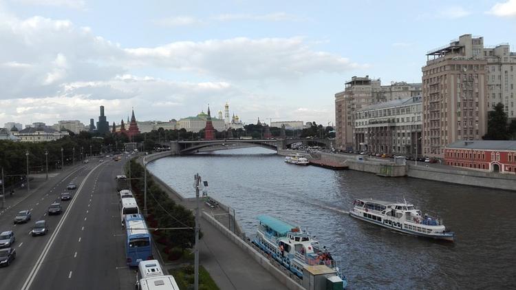 Синоптики напоминают: сегодня москвичей ожидает последний теплый день
