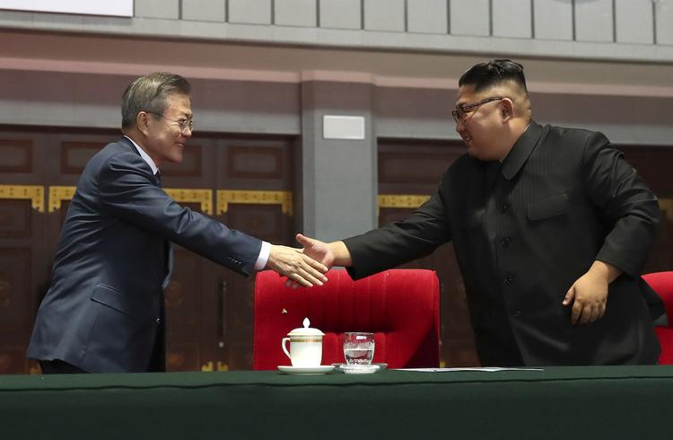 Ким Чен Ын намерен в декабре посетить Сеул