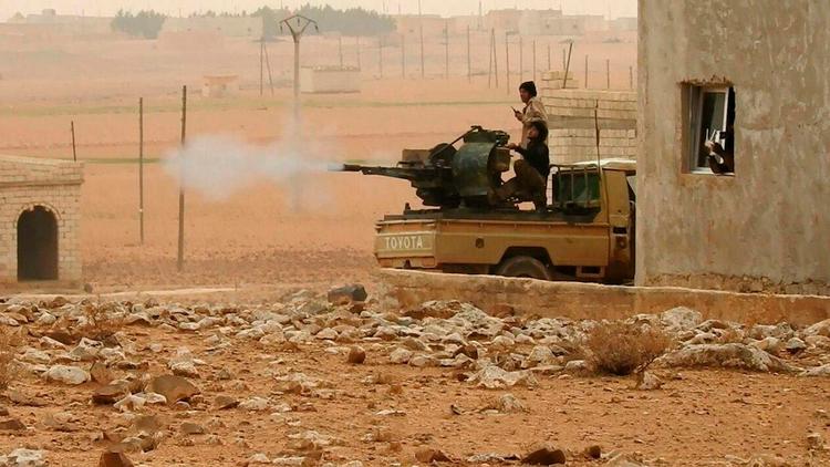 Пентагон: коалиция не вывозила боевиков из сирийской провинции Дейр-эз-Зор