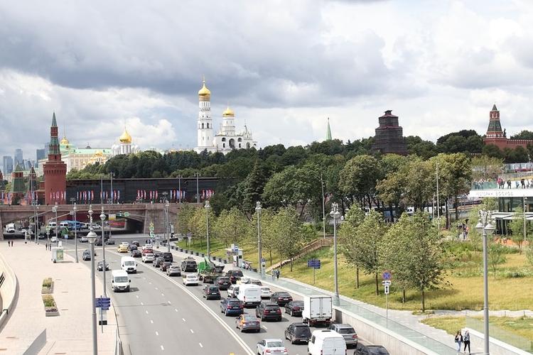 Москвичам рекомендуют пересесть сегодня на общественный транспорт