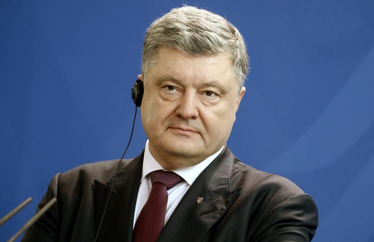 Киевский политик озвучил выборную тактику пытающегося сохранить власть Порошенко