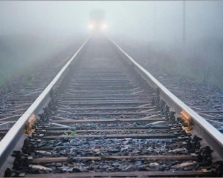 Под Краснодаром товарный поезд насмерть сбил двух мужчин
